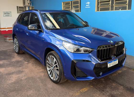 BMW X1 2.0 16V TURBO GASOLINA SDRIVE20I M SPORT STEPTRONIC BMW X1 2.0 16V TURBO GASOLINA SDRIVE20I M SPORT STEPTRONIC